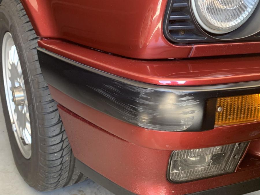 Детали экстерьера BMW 324td Touring (E30) 1991 года  (NA) (фото 35 из 94)